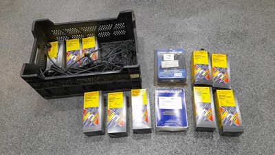 Lot 565 - BOX OF ASSORTED IGNITION LEADS ( NEW OLD STOCK )