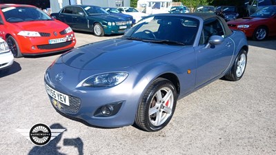 Lot 573 - 2005 MAZDA MX-5