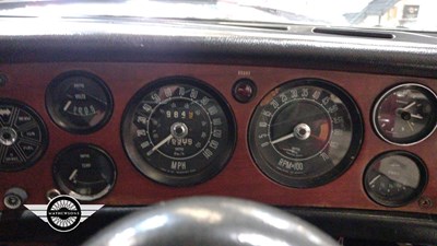Lot 642 - 1971 TRIUMPH STAG
