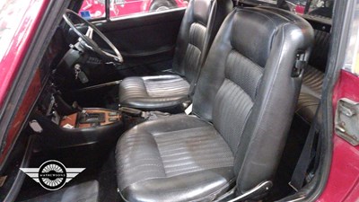 Lot 642 - 1971 TRIUMPH STAG