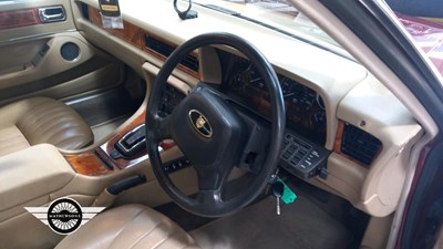 Lot 628 - 1992 JAGUAR SOVEREIGN 4.0