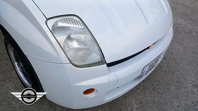 Lot 386 - 2001 TOYOTA WILL VI