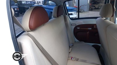 Lot 386 - 2001 TOYOTA WILL VI