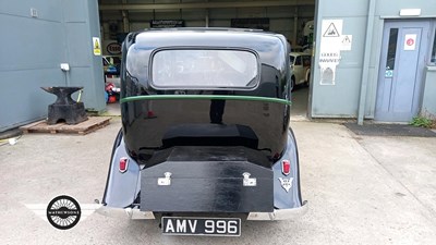 Lot 430 - 1934 VAUXHALL 12/6 ASY
