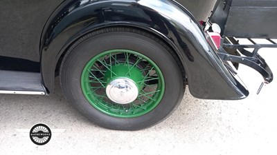 Lot 430 - 1934 VAUXHALL 12/6 ASY
