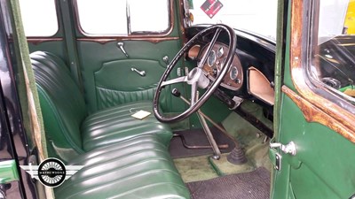 Lot 430 - 1934 VAUXHALL 12/6 ASY