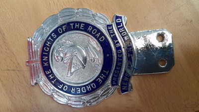 Lot 379 - KNIGHT OF THE ROAD BADGE
