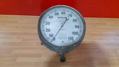 Lot 359 - DUNLOP GARAGE FORECOURT AIR CONTROLLER GAUGE 9" DIA