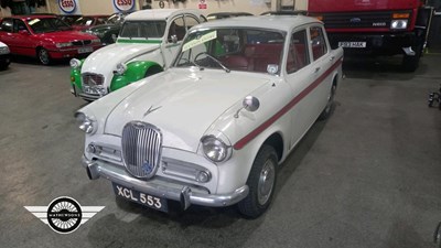 Lot 695 - 1964 SINGER GAZELLE