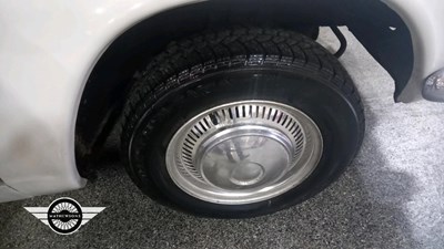 Lot 695 - 1964 SINGER GAZELLE