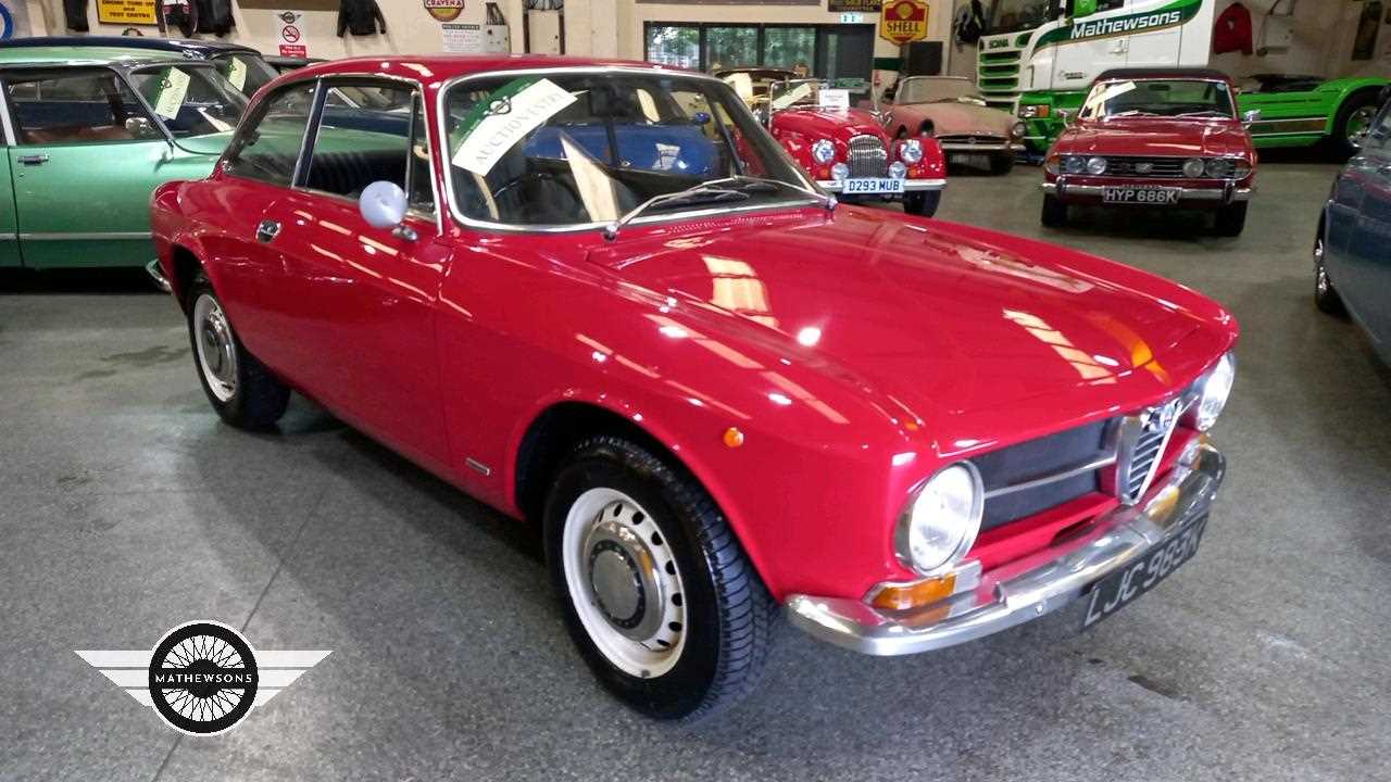 Lot 7 - 1971 ALFA ROMEO GT JUNIOR 1.3