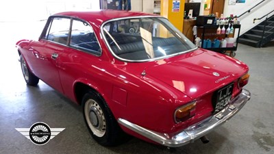 Lot 7 - 1971 ALFA ROMEO GT JUNIOR 1.3