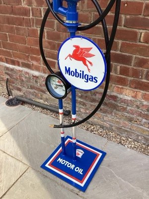 Lot 151 - RENOVATED MOBILGAS MOTOR OIL PUMP