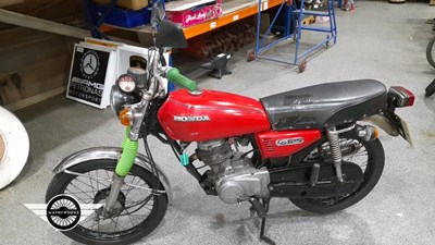 Lot 30 - 1982 HONDA CG 125