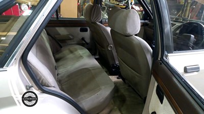 Lot 66 - 1983 FORD ESCORT GHIA