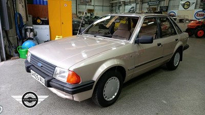 Lot 66 - 1983 FORD ESCORT GHIA