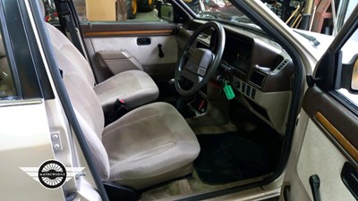 Lot 66 - 1983 FORD ESCORT GHIA