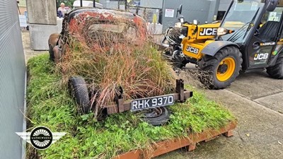 Lot 56 - CIRCA 1986 MORRIS 1000 PICKUP