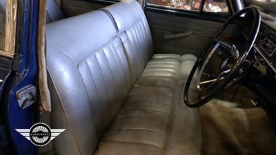 Lot 698 - 1962 AUSTIN A110 WESTMINSTER