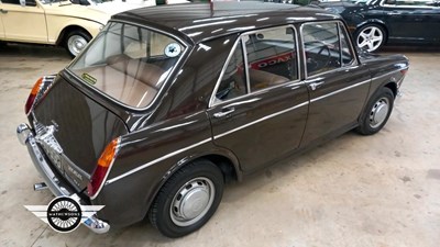 Lot 262 - 1969 WOLSELEY 1300