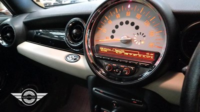 Lot 323 - 2012 MINI COOPER SD AUTO