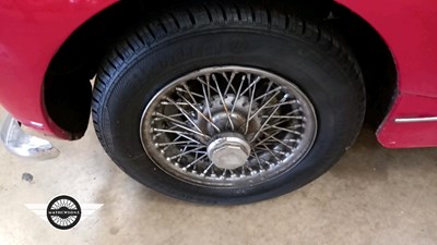 Lot 438 - 1972 MG MIDGET
