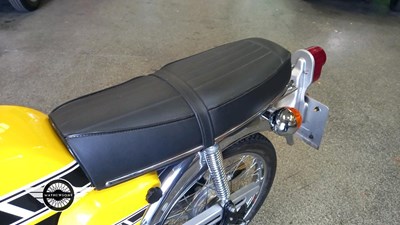 Lot 24 - 1977 YAMAHA FS1E DX