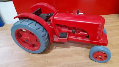 Lot 187 - WOODEN HAND BUILT INTERNATIONAL 21" X 10" - ALL PROCEEDS TO CHARITY