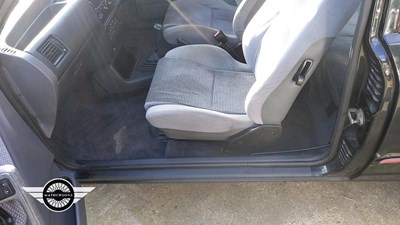 Lot 266 - 1989 FORD ESCORT XR3 INJ