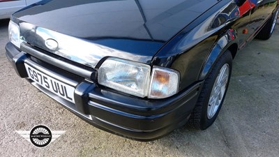 Lot 266 - 1989 FORD ESCORT XR3 INJ