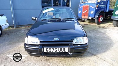 Lot 266 - 1989 FORD ESCORT XR3 INJ