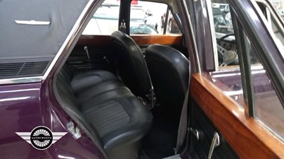 Lot 282 - 1970 FORD CORTINA