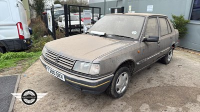 Lot 372 - 1988 PEUGEOT 309 GL