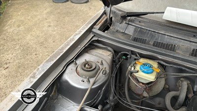 Lot 372 - 1988 PEUGEOT 309 GL