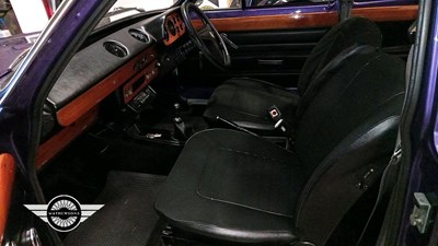 Lot 382 - 1974 FORD ESCORT 1300E