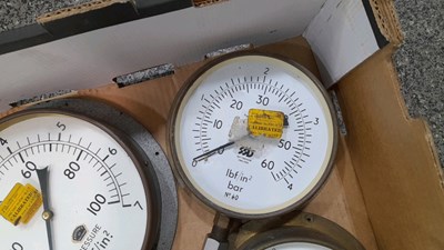 Lot 127 - BOX OF VARIOUS PRESSURE GAUGES