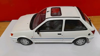 Lot 23 - FORD FIESTA XR2i 1995 IN WHITE, 1.18 SCALE MODEL BY OTTO MODELS