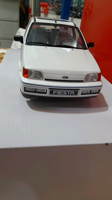 Lot 23 - FORD FIESTA XR2i 1995 IN WHITE, 1.18 SCALE MODEL BY OTTO MODELS