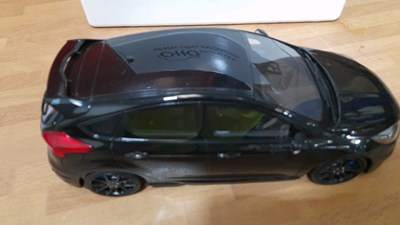 Lot 121 - FORD FOCUS RS 2018, 1.18 SCALE MODEL IN BLACK BY OTTO MODELS