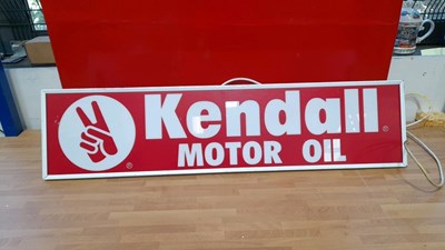 Lot 493 - KENDALL MOTOR OIL LIGHT UP SIGN 37" x 9"