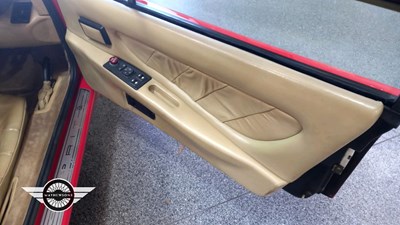 Lot 704 - 1990 LOTUS ESPRIT