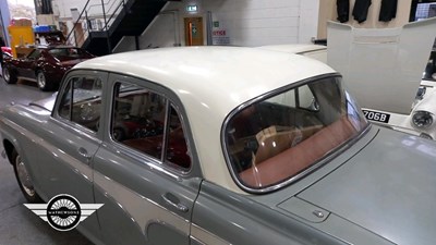 Lot 378 - 1957 AUSTIN WESTMINSTER A105