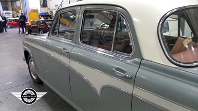 Lot 378 - 1957 AUSTIN WESTMINSTER A105