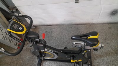 Lot 27 - SPIN/EXERCISE BIKE