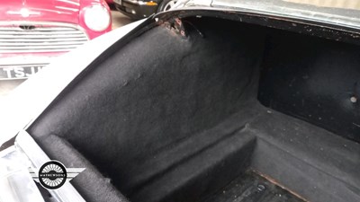 Lot 394 - 1973 CITROEN DS 20 SEMI AUTOMATIC