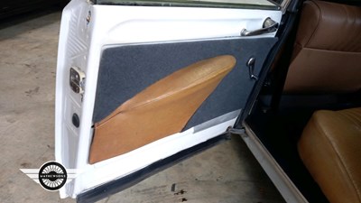 Lot 394 - 1973 CITROEN DS 20 SEMI AUTOMATIC