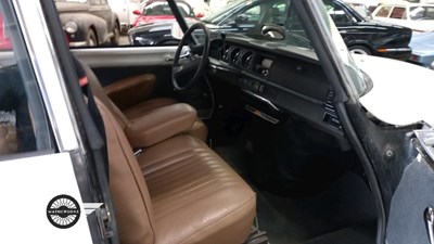 Lot 394 - 1973 CITROEN DS 20 SEMI AUTOMATIC