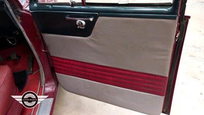 Lot 80 - 1955 VAUXHALL WYVERN