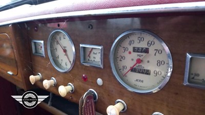 Lot 135 - 1954 WOLSELEY 6/80