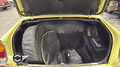 Lot 12 - 1973 ROVER 3.5 LITRE AUTO